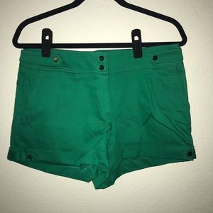 Cache Size 8 Emerald Green Shorts